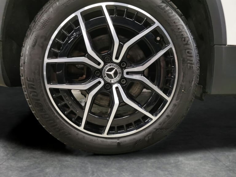 2022 Mercedes-Benz EQA EQA 300 66.5kWh AMG Line (Premium) SUV 5dr Electric Auto 4MATIC (228 ps) -...