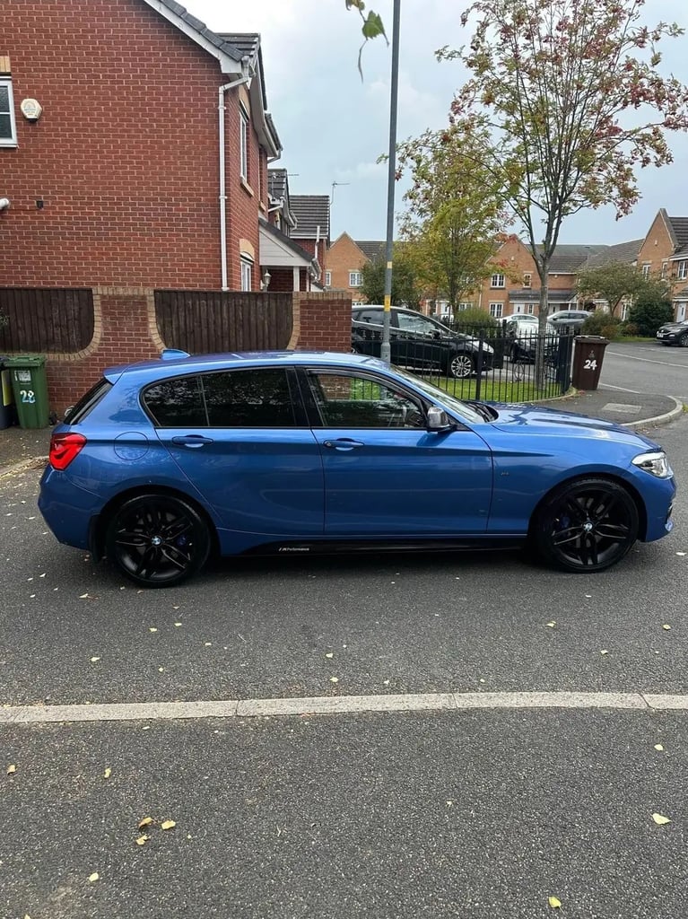 BMW, 1 SERIES, Hatchback, 2015, Manual