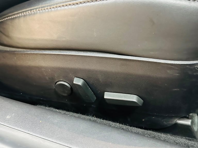 2019 Tesla Model 3 Standard Plus 4dr Auto SALOON ELECTRIC Automatic