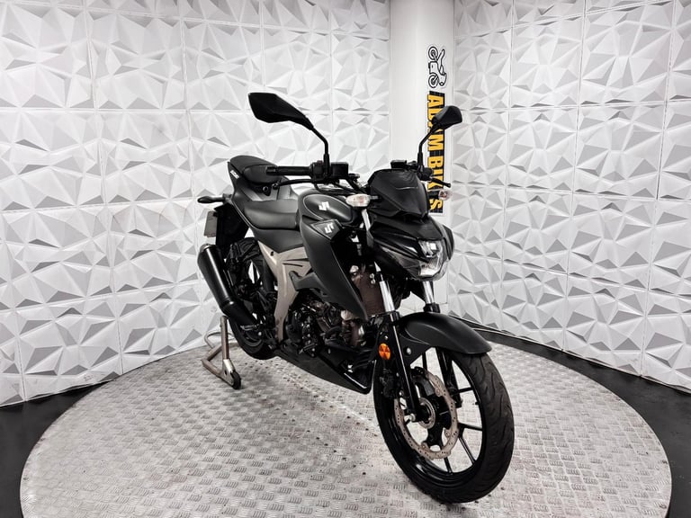 2018 Suzuki GSXS125 | *WARRANTY PROVIDED*