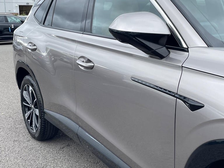 2024 MG MG HS 1.5 T-GDI Trophy Euro 6 (s/s) 5dr ESTATE Petrol Manual