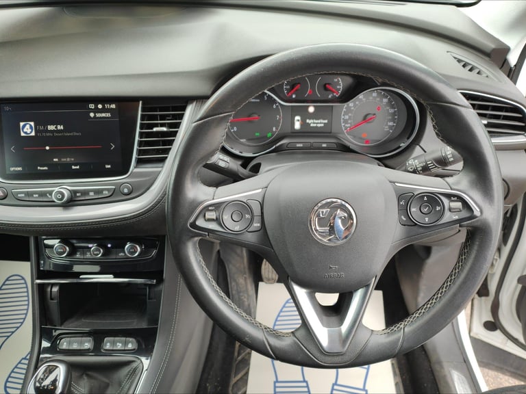 2018 Vauxhall Grandland X 1.2 Turbo Sport Nav Euro 6 (s/s) 5dr HATCHBACK Petrol Manual