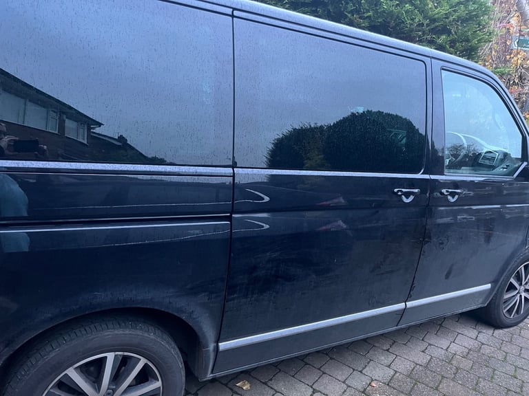 VW Caravelle 7 leather seats 12 months MOT from Nov 2025