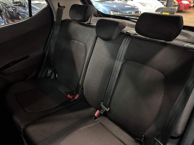 2018 Hyundai i10 1.0 SE Euro 6 5dr HATCHBACK Petrol Manual