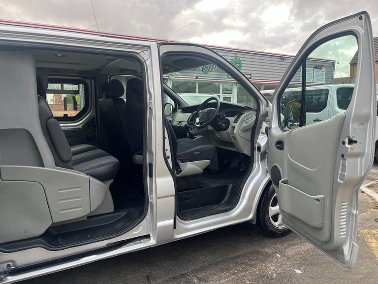 Renault Trafic SL29dCi 115 Sport SWB Crew Van  DIESEL MANUAL 2008/58