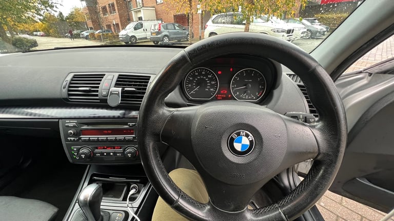 BMW, 1 SERIES, Hatchback, 2006, Semi-Auto, 1995 (cc), 5 doors