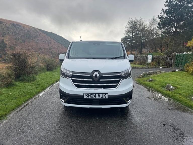 Renault, TRAFIC, Panel Van, 2024, Manual, 1997 (cc)