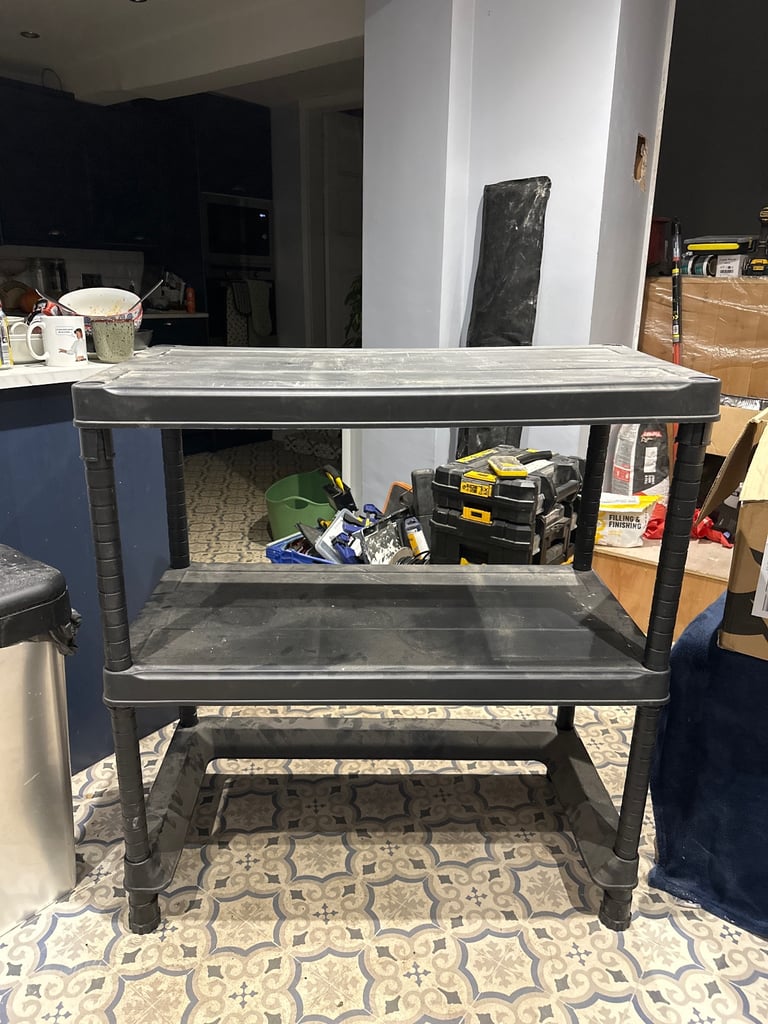 Plastic garage storage shelves 