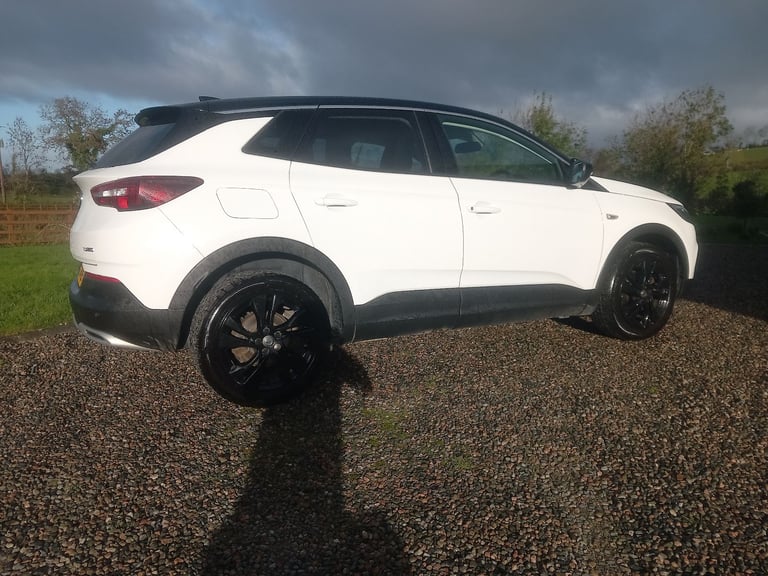 Vauxhall, GRANDLAND X, Hatchback, 2019, Manual, 1199 (cc), 5 doors