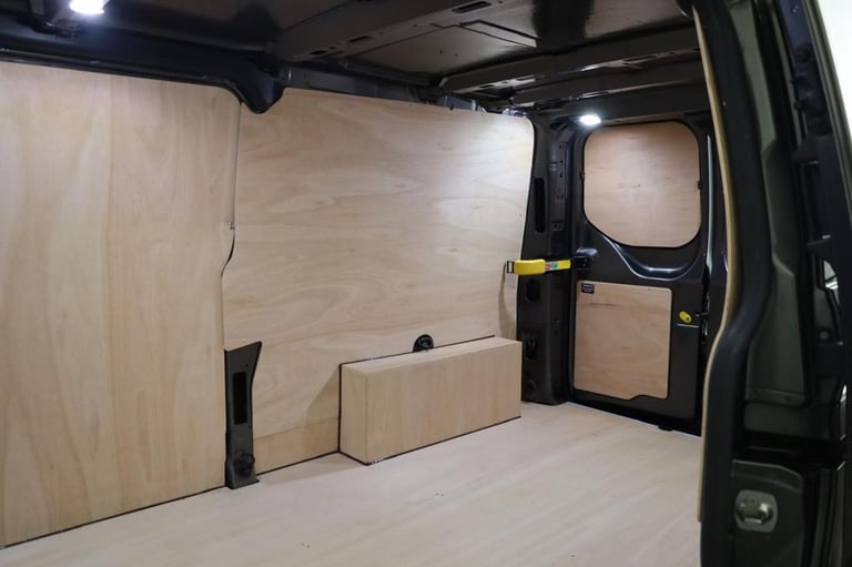 2021 Ford Transit Custom 2.0 EcoBlue 130ps Low Roof Limited Van Auto PANEL VAN DIESEL Automatic