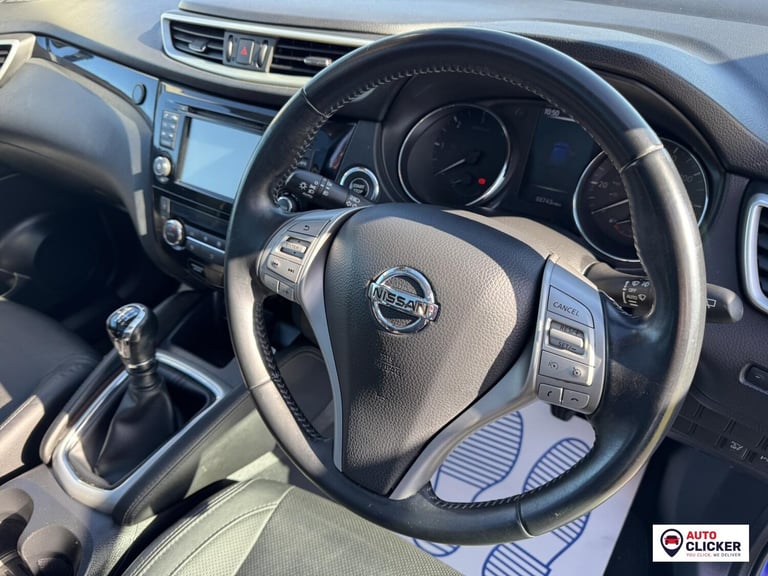 2014 Nissan Qashqai 1.6 dCi Tekna 5dr HATCHBACK DIESEL Manual