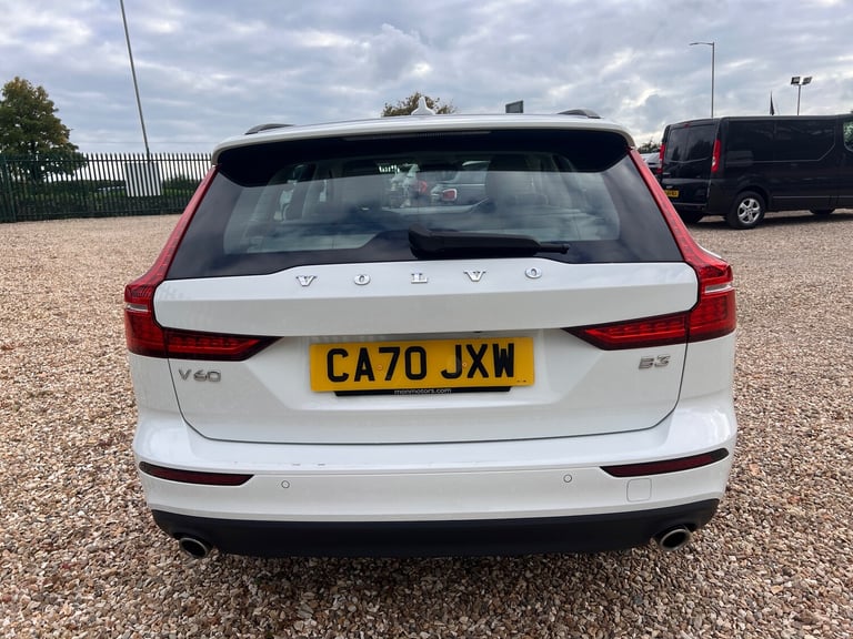 2020 Volvo V60 2.0 B3 MHEV Momentum Estate 5dr Petrol Hybrid Auto Euro 6 (s/s)