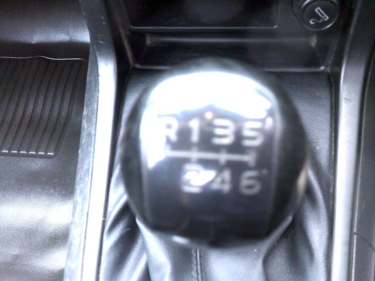 ISUZU D-MAX 1.9 TD Utility 2017