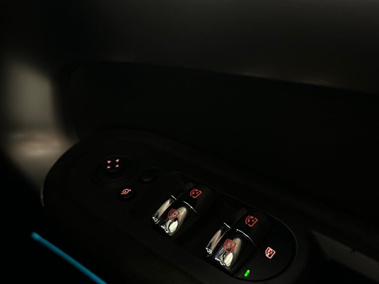 2022 MINI Countryman 1.5 Cooper S E Exclusive ALL4 PHEV 5dr Auto [Comf] HYBRID ELECTRIC Automatic