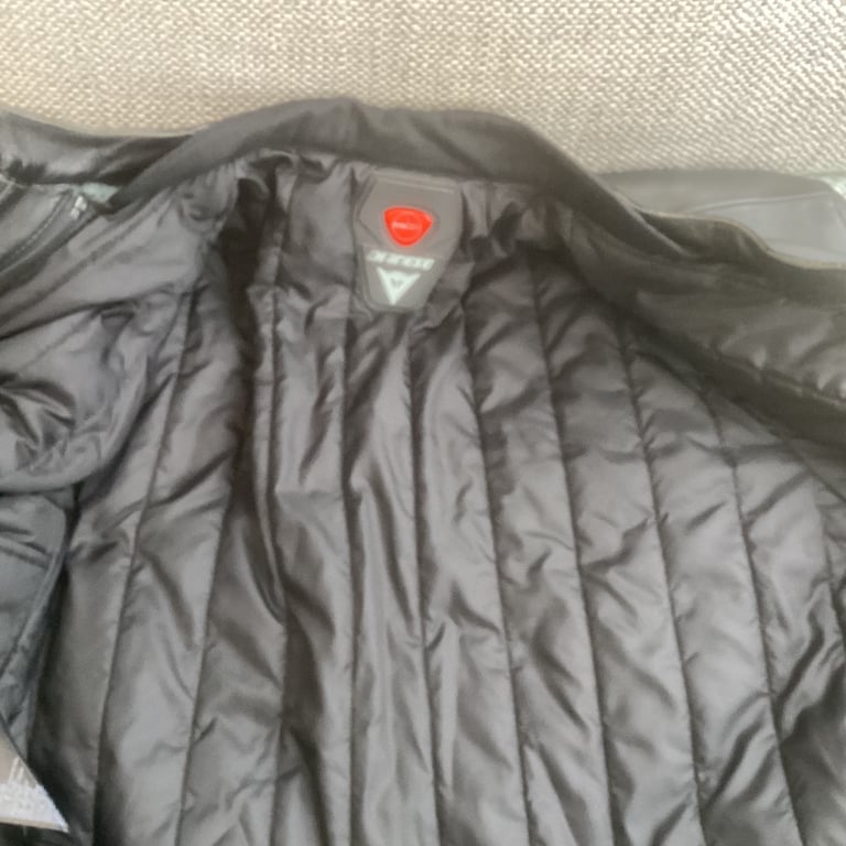 Dainese Men’s Tricolour Retro Leather Motorcycle Jacket Size EUR 56/UK 46