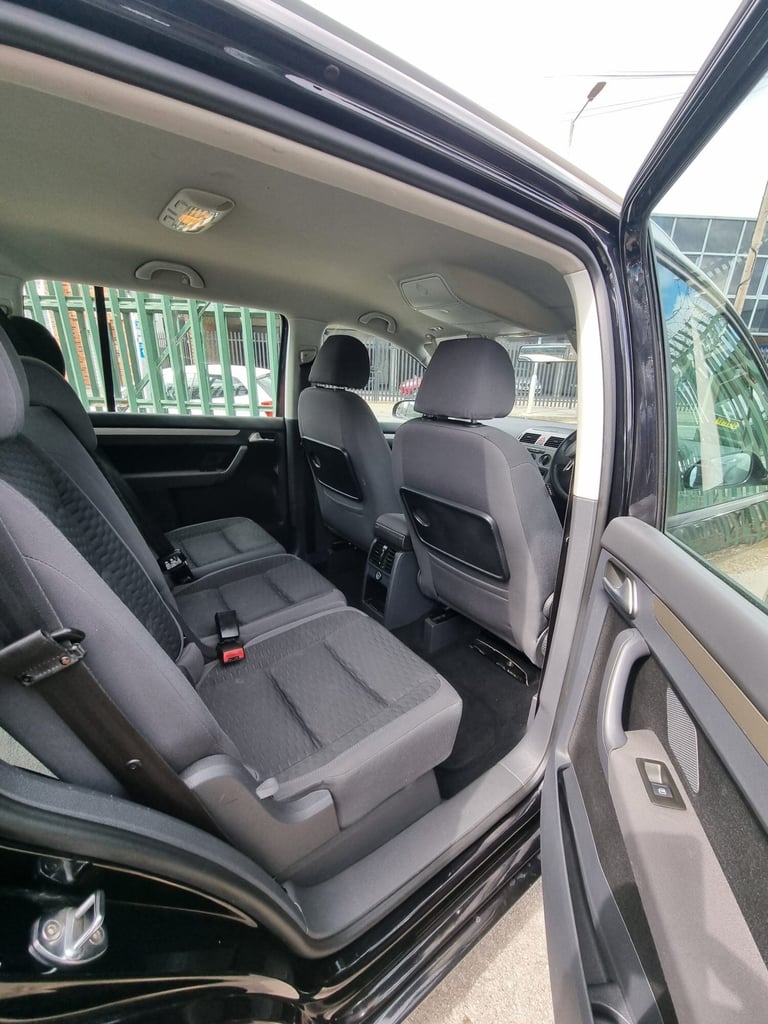 2009 Volkswagen Touran 2.0 TDI DPF SE 5dr MPV Diesel Manual