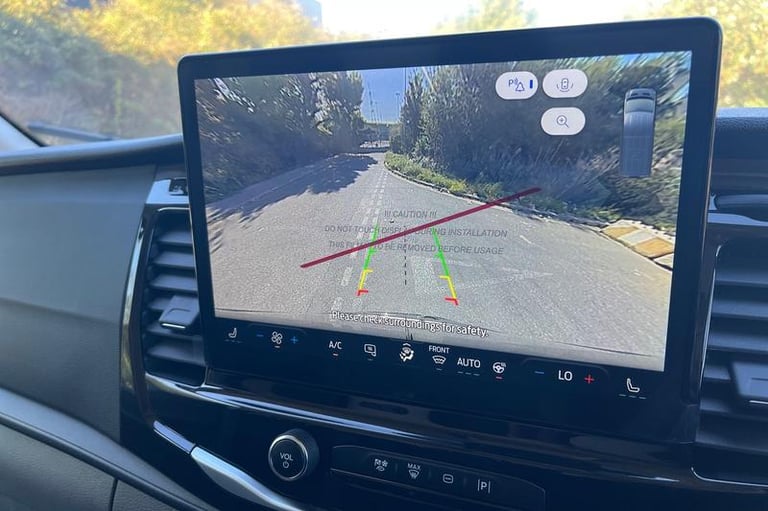 2025 Ford E-Transit 350 Trend AUTO L3 H2 LWB Medium Roof RWD 135kW 68kWh DAP, ACCELERATION CONT P...