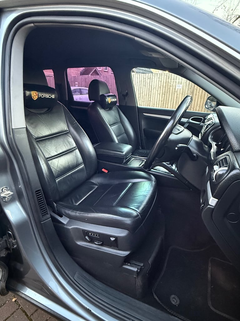 Porsche, CAYENNE, Estate, 2006, Semi-Auto, 3189 (cc), 5 doors