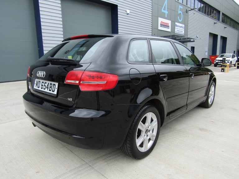 LEFT HAND DRIVE 2010 AUDI A3 1.6SPORTBACK JUBILEE MODEL ESTATE 5DR PETROL MANUAL