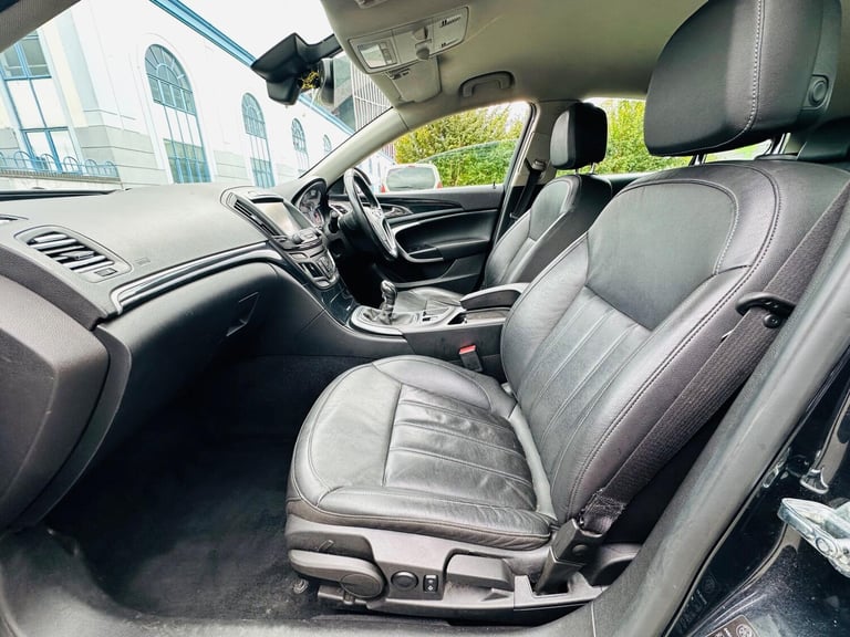 2015 Vauxhall Insignia 2.0 CDTi [140] ecoFLEX Elite Nav 5dr [Start Stop] HATCHBACK DIESEL Manual