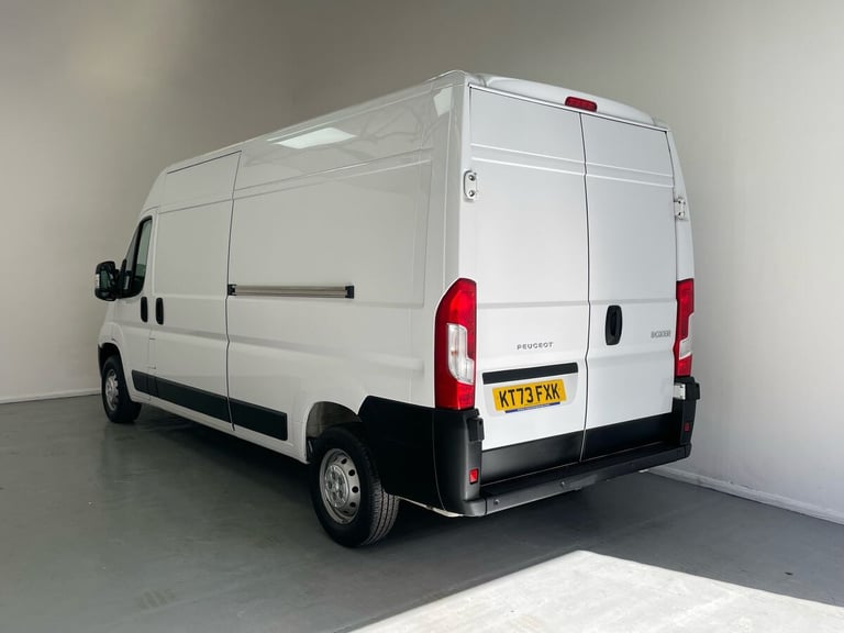 2023 Peugeot Boxer 335 Professional Premium+ L3 H2 LWB 2.2 BlueHDi 140ps Panel Van Diesel Manual