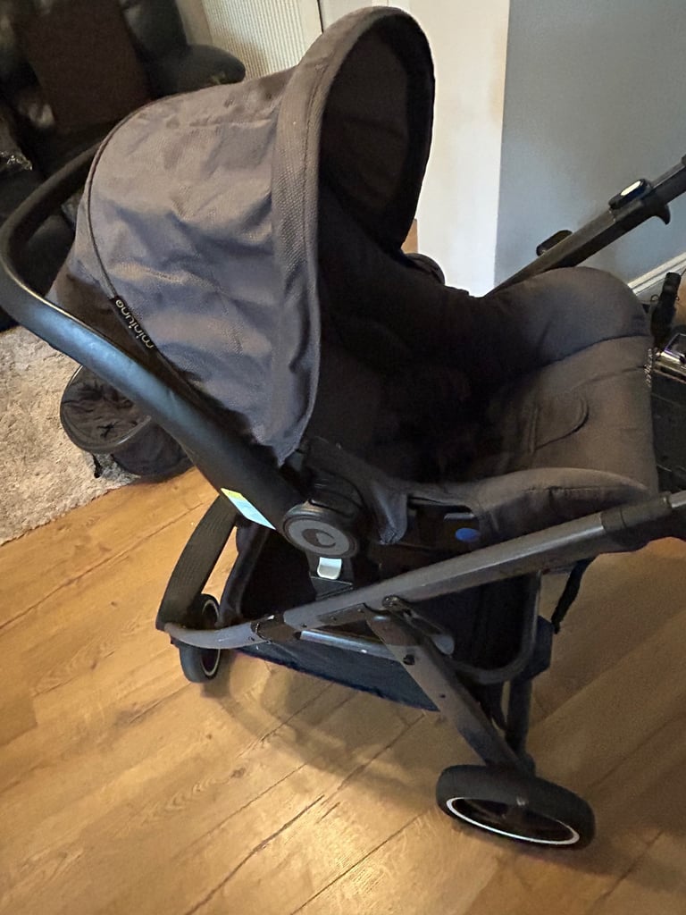Mini Uno travel system