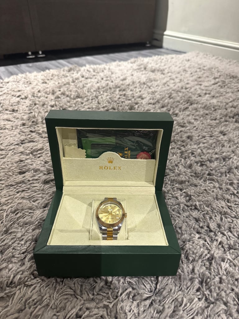 image for Men’s watch 