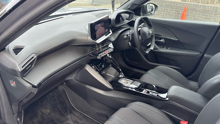 2025 Peugeot 2008 1.2 PureTech GT SUV 5dr Petrol EAT Euro 6 (s/s) (130 ps) SUV Petrol Automatic
