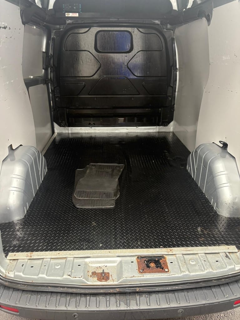 2015 Ford Transit Custom 2.2 TDCi 125ps Low Roof Trend Van PANEL VAN Diesel Manual