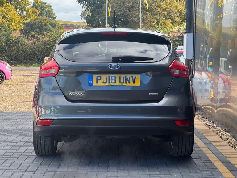 2018 Ford Focus 1.0T EcoBoost Zetec Edition Euro 6 (s/s) 5dr HATCHBACK Petrol Manual