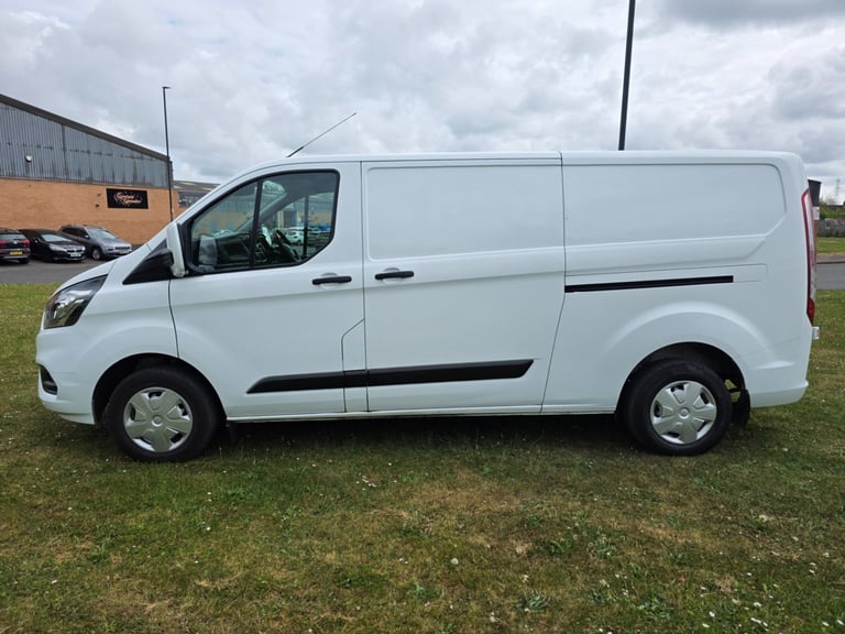 2022 Ford Transit Custom 2.0 EcoBlue 130ps L2 Low Roof Trend Van PANEL VAN Diesel Manual
