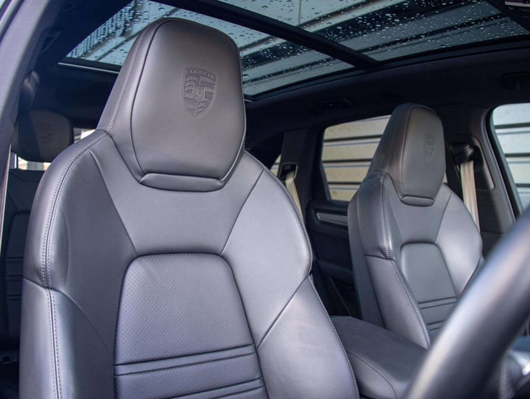 2022 Porsche Cayenne Estate Special Editions E-Hybrid Platinum Edition 5dr Tiptronic  Estate Plug...