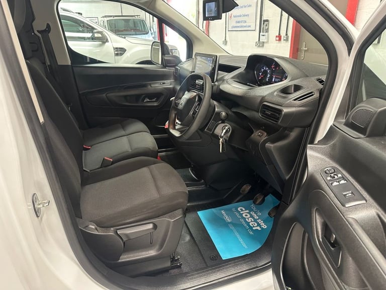 2022 72 PEUGEOT PARTNER 1.5 BLUEHDI 1000 ASPHALT PREMIUM SWB EURO 6 100 BHP * 30