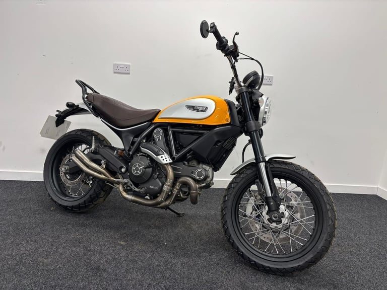 image for DUCATI SCRAMBLER 800 CLASSIC ** VERY LOW MILEAGE - MIVV EXHAUST - BELTS DONE **