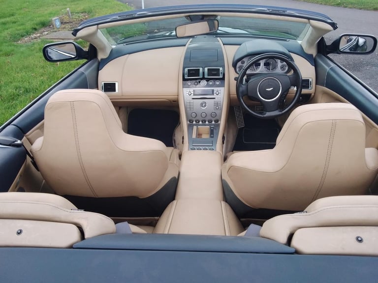 ASTON MARTIN DB9 VOLANTE AUTO 2005