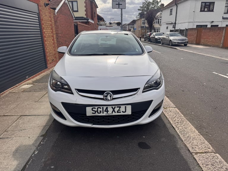 2014 VAUXHALL ASTRA 1.4i