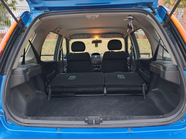 Suzuki Ignis 1.5 VVT 4Grip 5dr Petrol Manual - Image 19