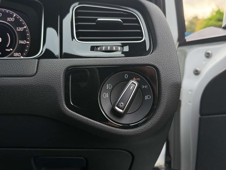 2020 Volkswagen Golf 2.0 Golf GTi Performance TSi Semi-Auto 5dr Hatchback Petrol Automatic