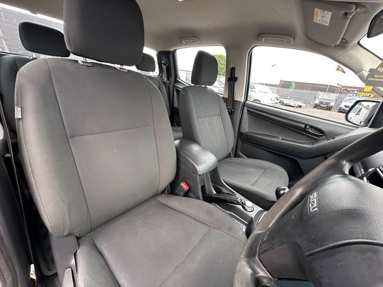 2020 Isuzu D-Max 1.9 Double Cab 4x4 PICK UP DIESEL Manual