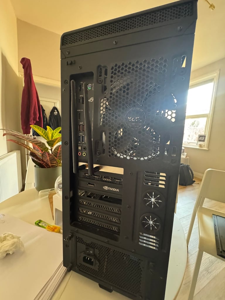 Desktop PC Gaming Nvidia RTX 2080 Super AMD Ryzen 5 3600