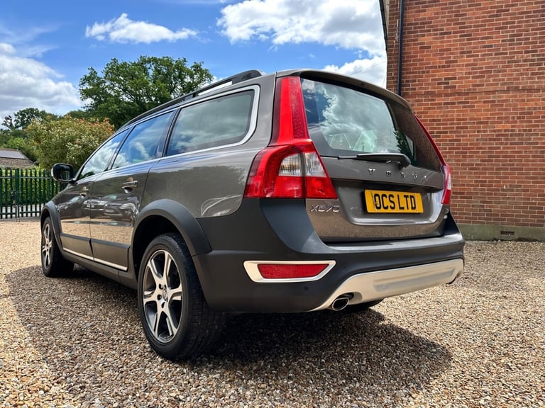2012 Volvo XC70 2.4 D3 SE Lux Geartronic AWD Euro 5 5dr ESTATE Diesel Automatic