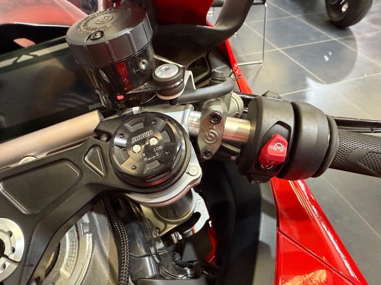 2025 Ducati Panigale V4 1103 Ducati Quick Shift up/down 2.0 Euro 5