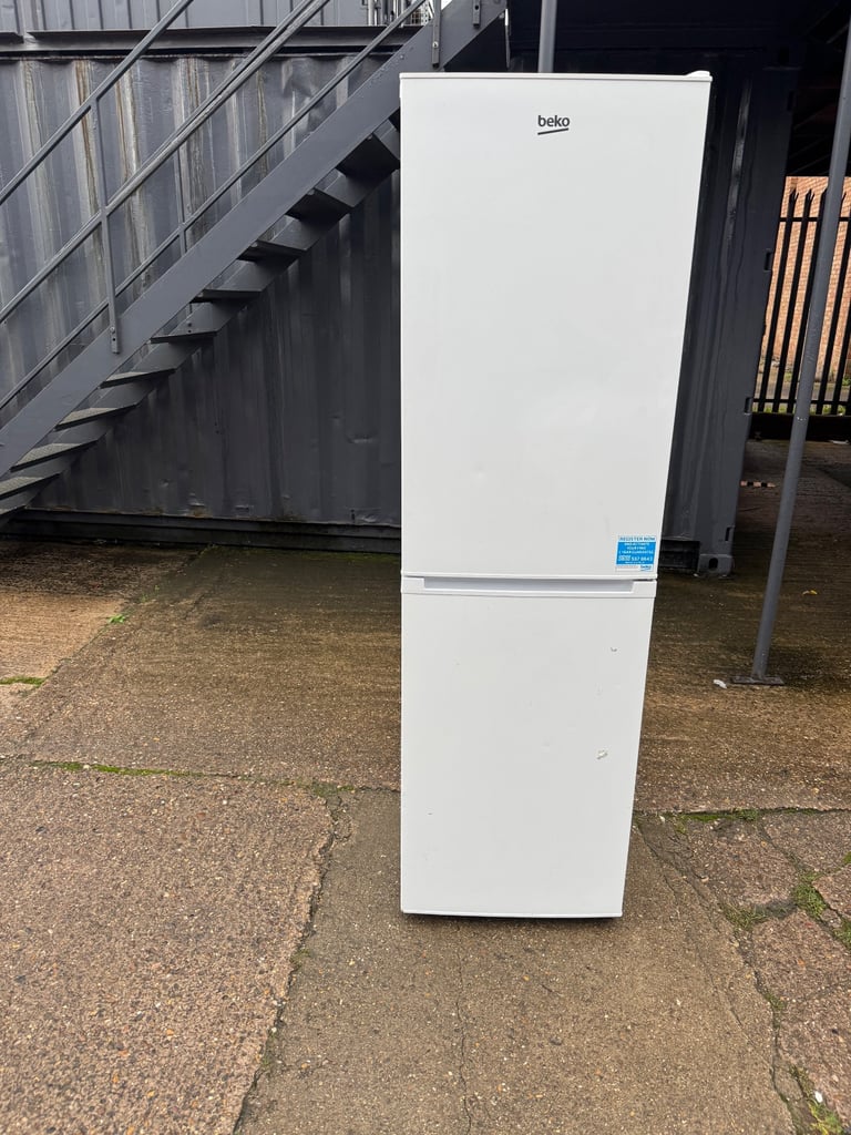 image for Beko Fridge Freezer 6Ft