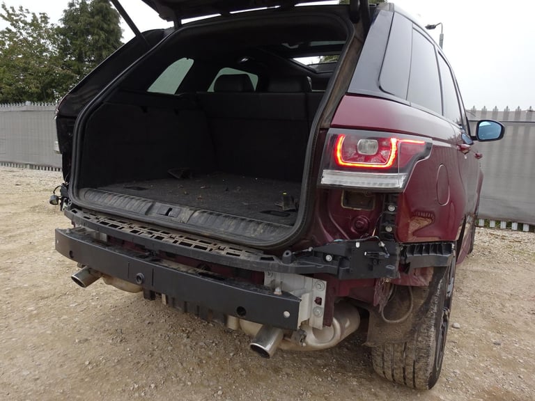 2015 15 REG RANGE ROVER SPORT AUTOBIOGRAPHY DYNAMIC SDV6 AUTO DAMAGED SALVAGE