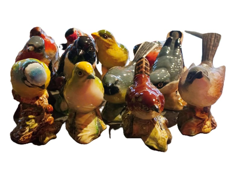 image for 12 Beswick bird ornaments     only £8 each