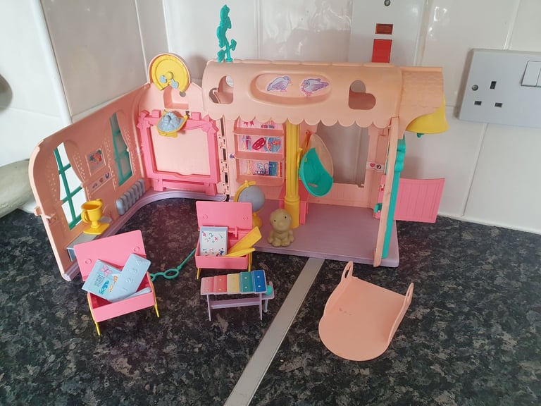 image for VINTAGE G1 My Little Pony School