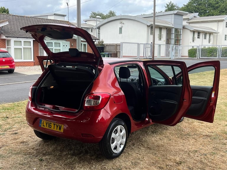 2016 Dacia Sandero Stepway 1.5 dCi Ambiance 5dr HATCHBACK Diesel Manual