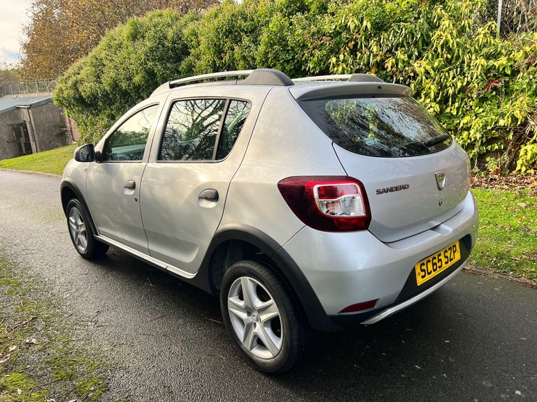 65 Dacia Sandero Stepway **LOW MILEAGE**