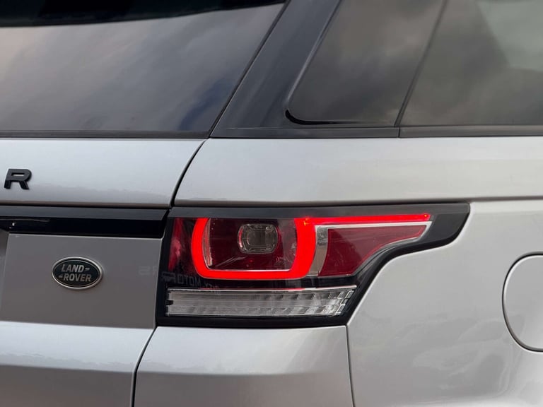 2014 Land Rover Range Rover Sport 3.0 Range Rover Sport HSE SDV6 Auto 4WD 5dr SUV Diesel Automatic