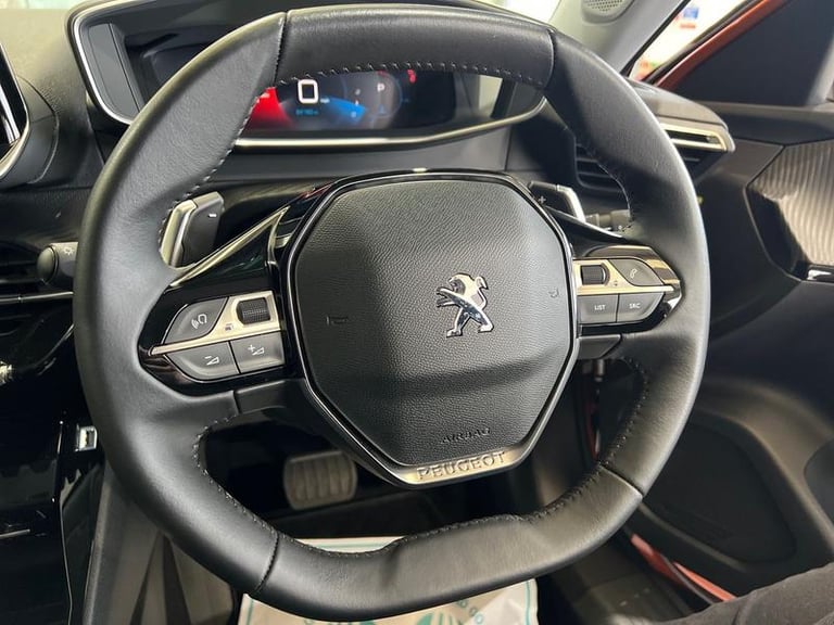 2022 Peugeot 2008 1.2 PureTech 130 Allure 5dr Manual Estate Petrol Manual